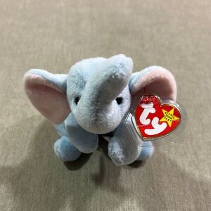 Ty Beanie Baby 1995 Peanut Stuffed Elephant Toy